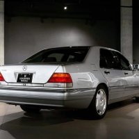 Mercedes-Benz W140