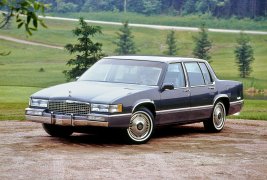 Cadillac Sedan deVille (1990)