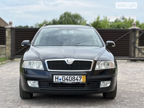 Skoda octavia 557769091hd