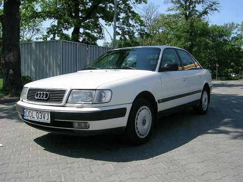 800px-Audi c4