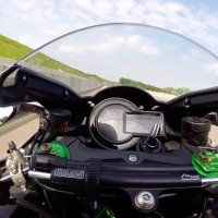 First Ride Kawasaki H2 R - 299 km h