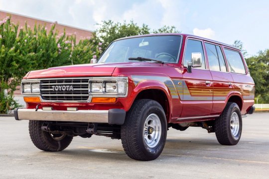 Toyota Land Cruiser FJ62 (1988)