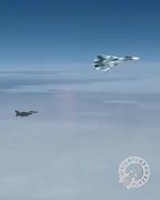 Российский Су-27П перехватил истребитель F-16 над Балтийским