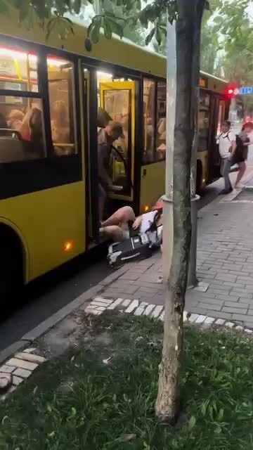 Видео