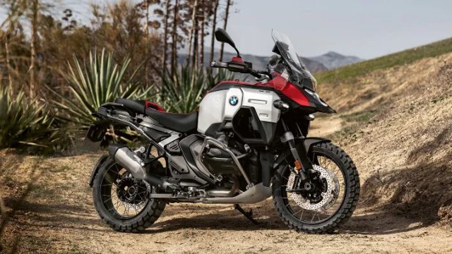 Bmw-r-1300-gs-adventure-01