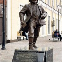 Monument-to-father-fedor-in-kharkov-1