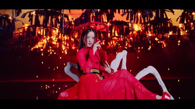 BLACKPINK - 'How You Like That' M V