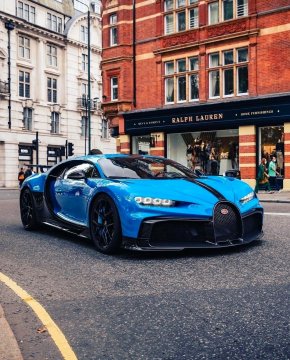 Bugatti Chiron Pur Sport