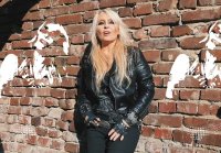 DORO ~ Brickwall (OFFICIAL MUSIC VIDEO)