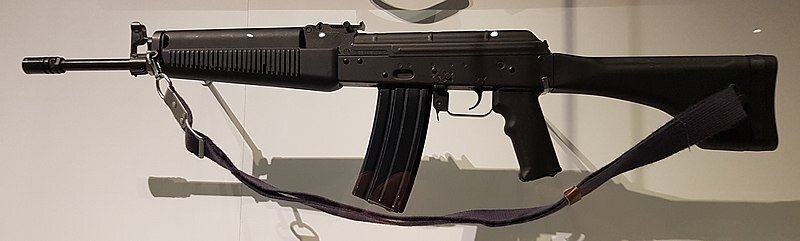 Автомат STG-940 (ГДР)