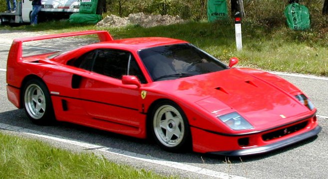 1024px-Ferrari F40 with tinted glass