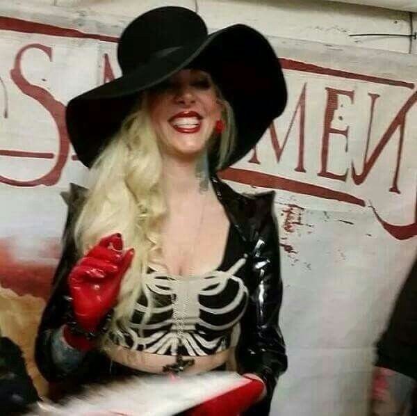 Maria Brink