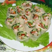 РУЛЕТЫ ИЗ ЛАВАША С КОПЧЕНОЙ КУРИЦЕЙ