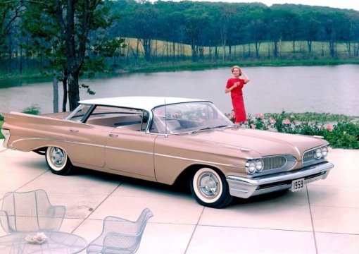 Pontiac Catalina 4-door Vista 1959