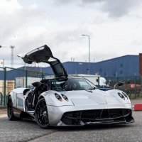 PAGANI HUAYRA (2012г.)