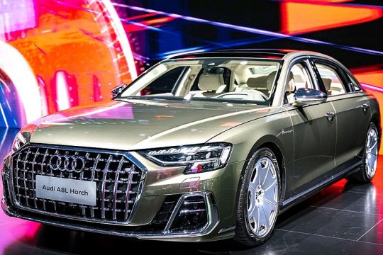 Audi A8 L Horch 001