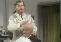 Benny-Hill---Le-salon-de-coiffure--