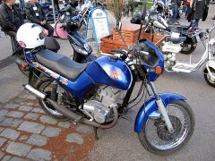 Jawa Style 350 motorcycle
