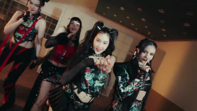 VIIS-CHOP-CHOP-Official-MV