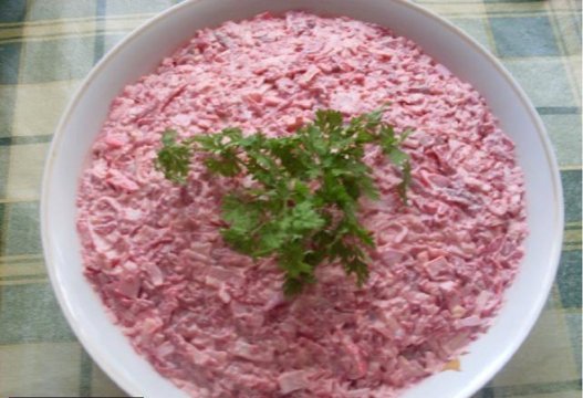 Krabovo-svekolnji-salat-novogodnyaya-fantaziya 1337509823 5 