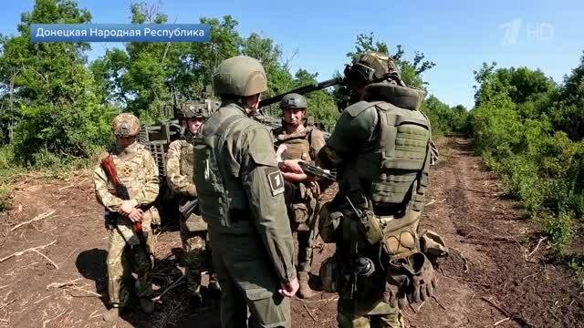 Всю неделю оборону боевиков взламывает группировка "Север"