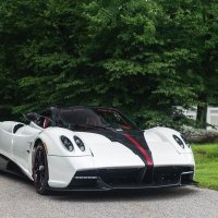 PAGANI HUAYRA ROADSTER (2017г.)