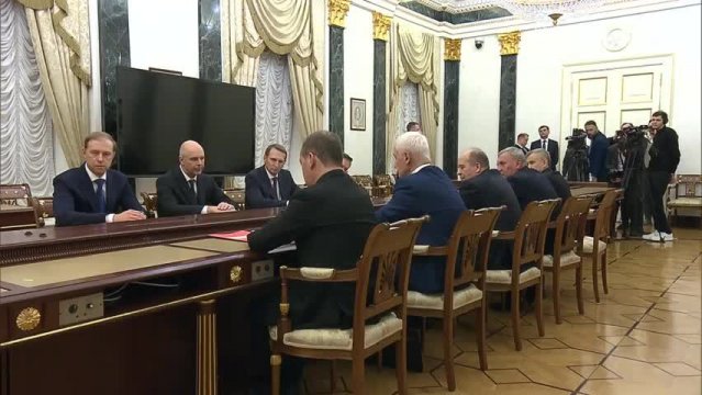 Владимир Путин - Россия готова нанести ядерный удар.480