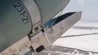 Российский Су-34 фугасными авиабомбами уничтожил опорник
