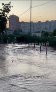 В Киеве опять потоп- на этот раз рвануло на исторических Поз