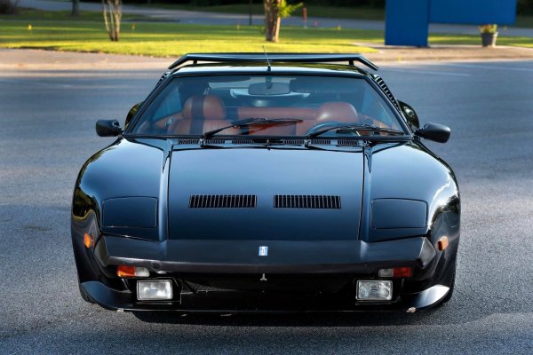 De Tomaso Pantera