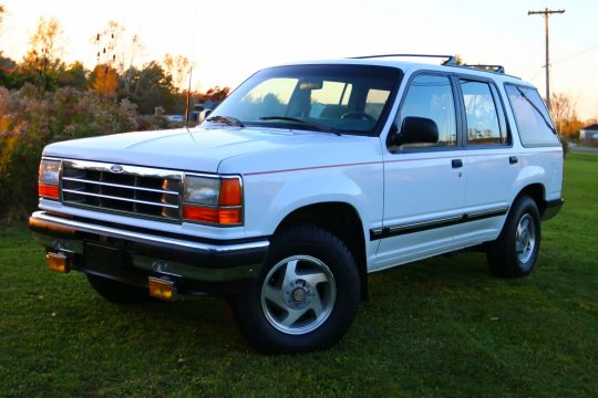 FORD Explorer XLT