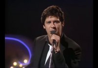 Shakin' Stevens - Give Me Your Heart Tonight (1982)