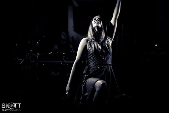 skarlett riot female metal voices tour voxhall 2018-1