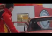 НЛО на заправке. UFO at the gas station