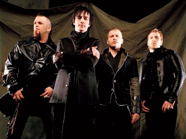 Three Days Grace - I Hate Everything About You