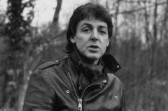 Paul McCartney - Let Me Roll It