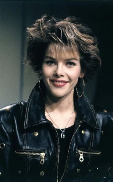 C.C. Catch - Welcome To The Heartbreak Hotel (1986)