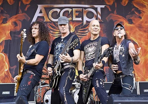 Accept - The King