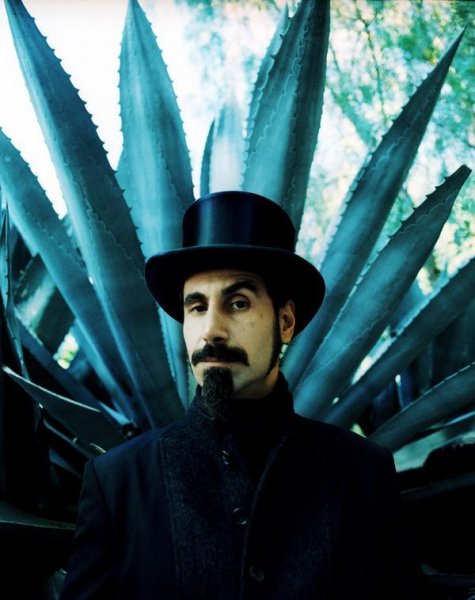 Serj Tankian - The Unthinking Majority