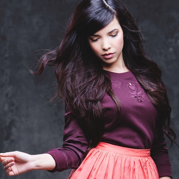 Indila - Love Story.