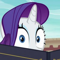 Rarity peeks at Maud Pie S6E3