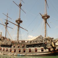 Pirates Roman Polanski boat Genova 2