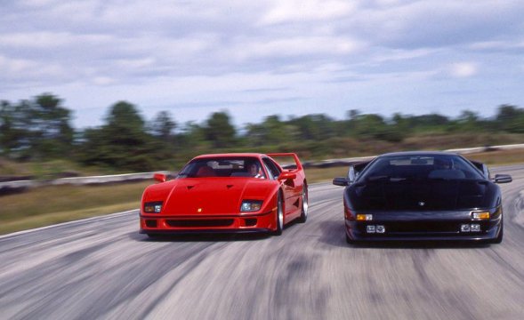 Judgment-day-ferrari-f40-meets-lamborghini-diablo