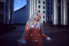 Kalinka-Fox-Tsubasa-Hanekawa-6