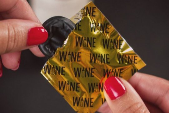 Wine-condoms